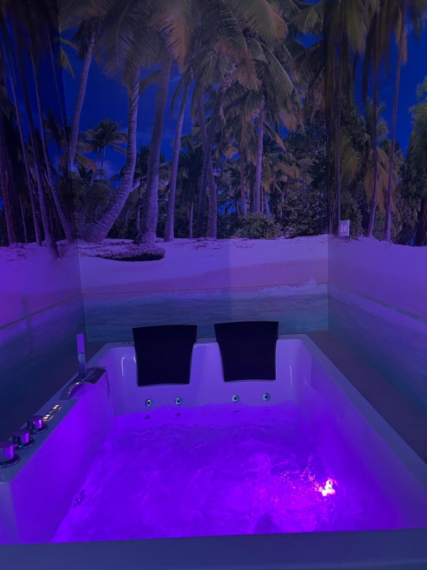 Habitacion Con Jacuzzi Y Bano Privado 马德里 外观 照片
